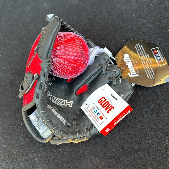 Franklin Other - Franklin T-ball glove right hand. 8.0”